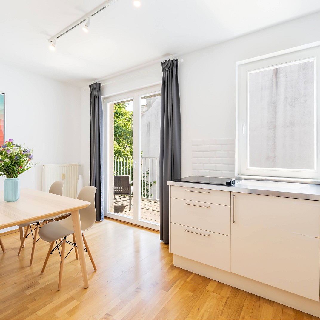 One Bedroom Apartment