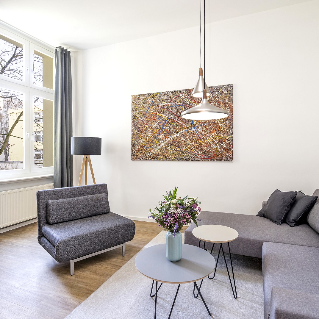 One Bedroom Apartment