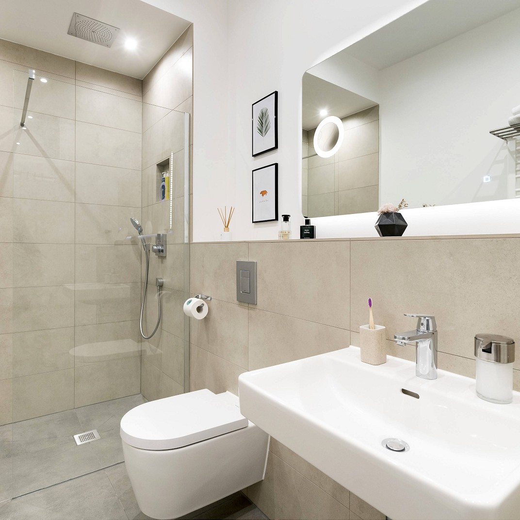 Three Bedroom Connection Apartment